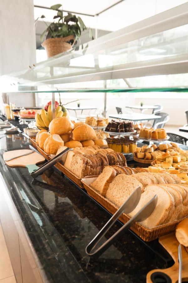 Raf Hotel 우무아라마 외부 사진